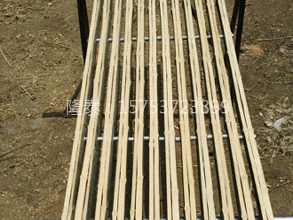 竹羊床（漏糞板）